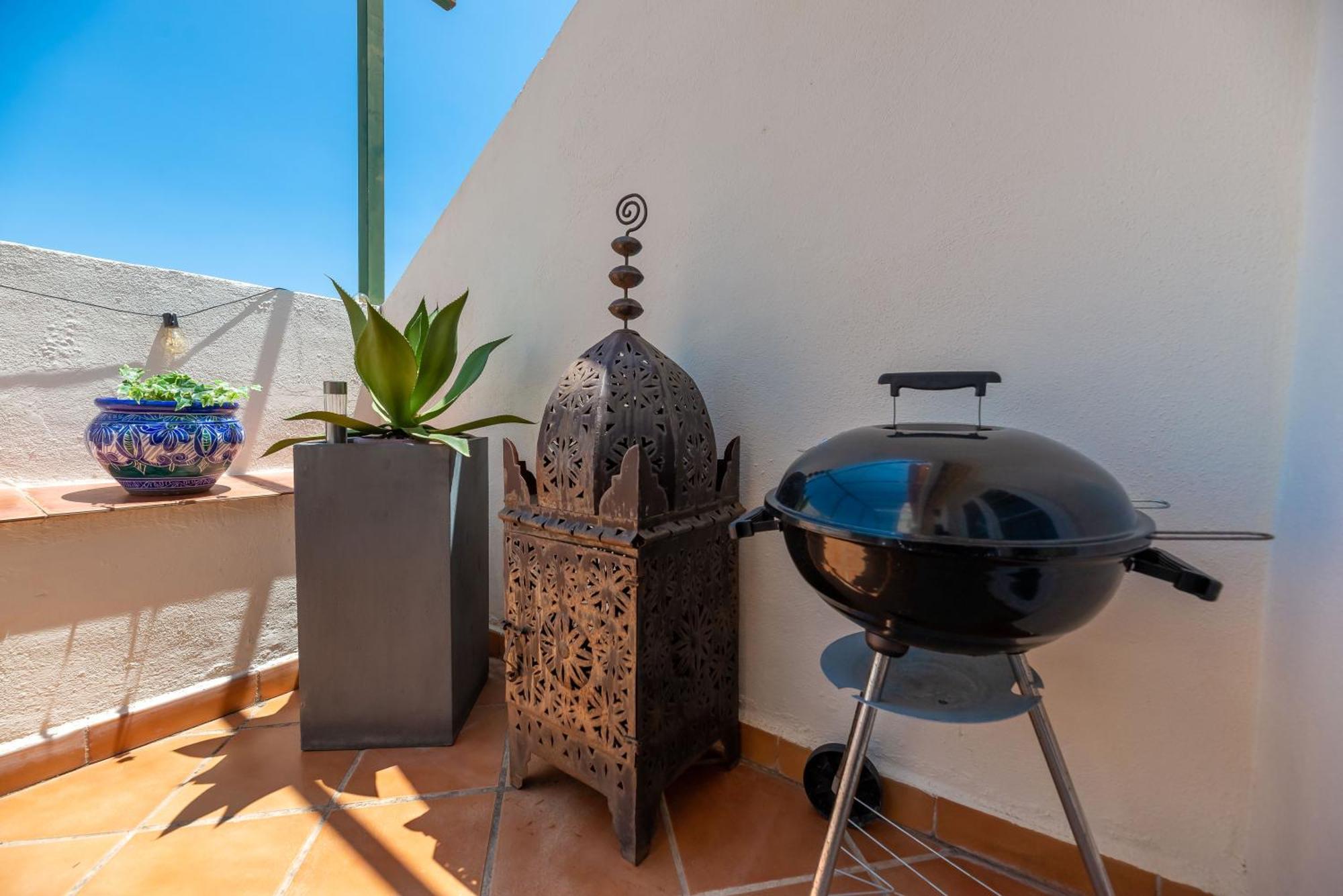 شقة Elegant 2 Bdrm Penthouse With Bbq And Pools ماربيا المظهر الخارجي الصورة