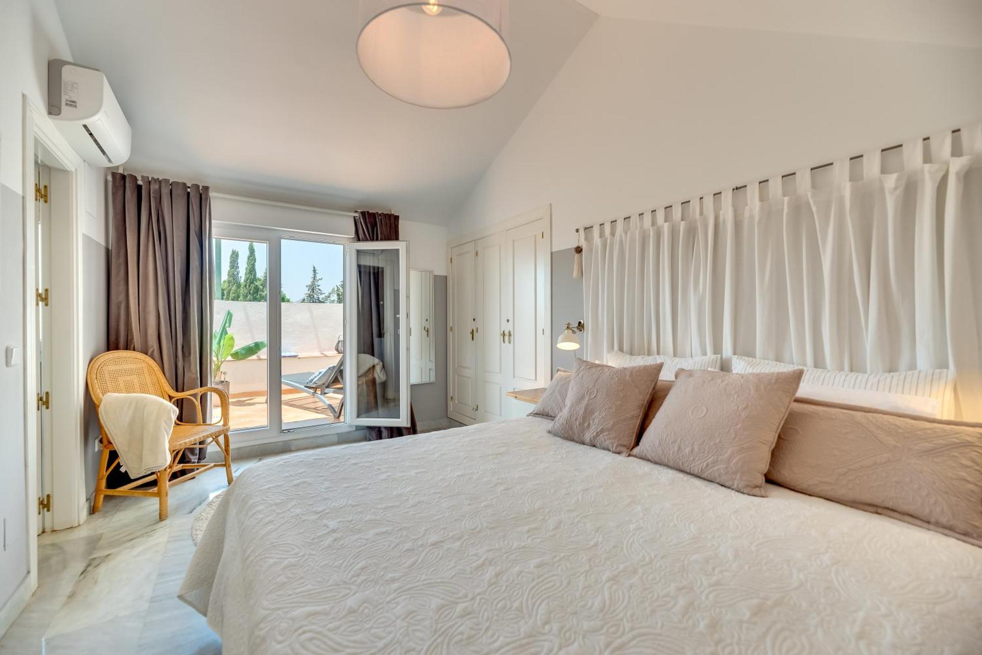 شقة Elegant 2 Bdrm Penthouse With Bbq And Pools ماربيا المظهر الخارجي الصورة