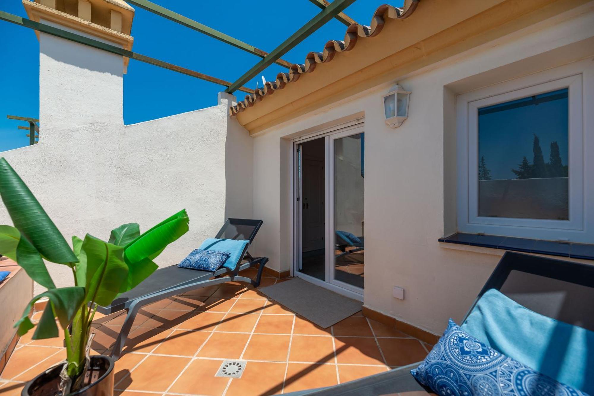 شقة Elegant 2 Bdrm Penthouse With Bbq And Pools ماربيا المظهر الخارجي الصورة